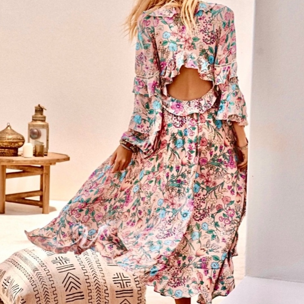NWOT Spell & The Gypsy gown.
